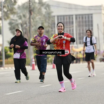 Runner Photo 5903332