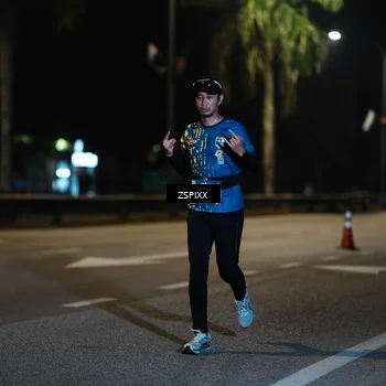 Runner Photo 5903338