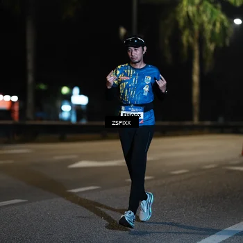 Runner Photo 5903341