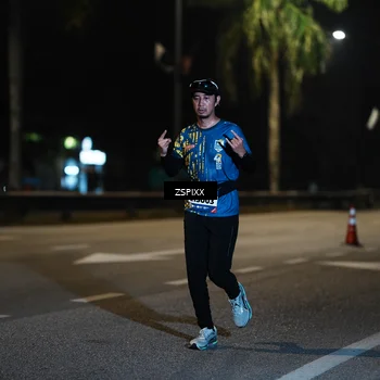 Runner Photo 5903349