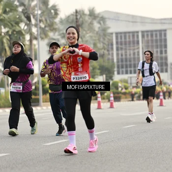 Runner Photo 5903351