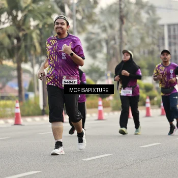 Runner Photo 5903352