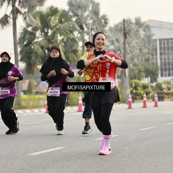 Runner Photo 5903366