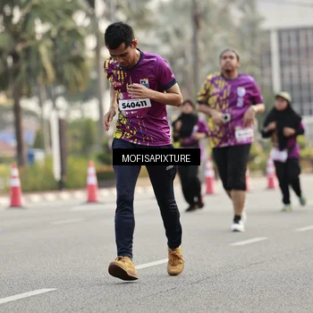 Runner Photo 5903367