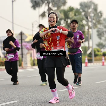 Runner Photo 5903377