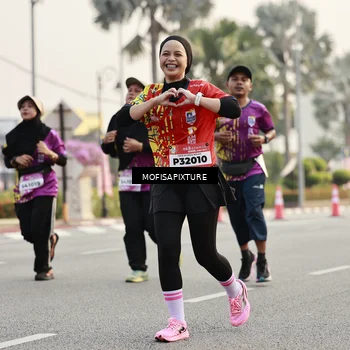 Runner Photo 5903379