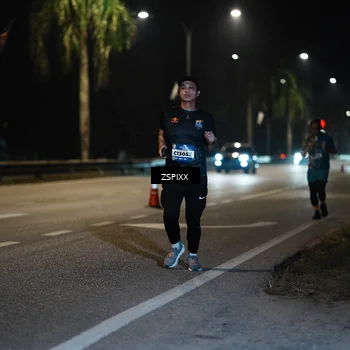 Runner Photo 5903388