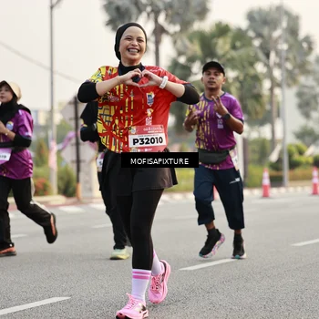 Runner Photo 5903391