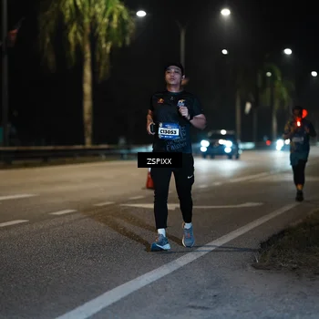 Runner Photo 5903400
