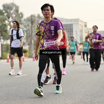 Runner Photo 5903430