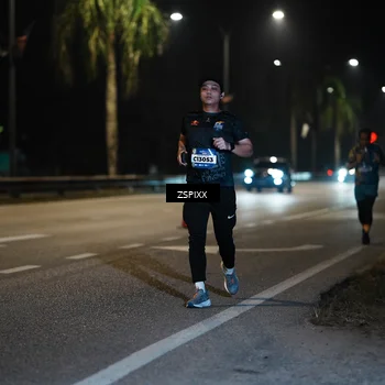 Runner Photo 5903431