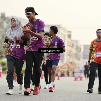 Runner Photo 5903473
