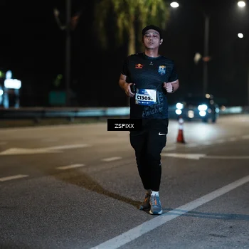 Runner Photo 5903512