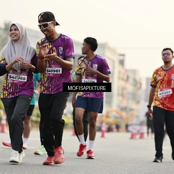 Runner Photo 5903518