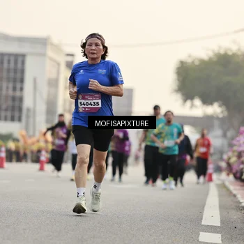 Runner Photo 5903527