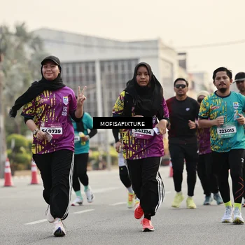 Runner Photo 5903549