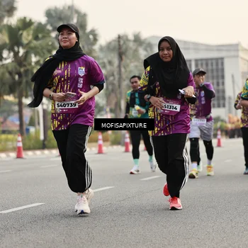 Runner Photo 5903573
