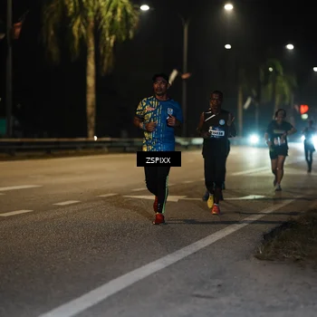 Runner Photo 5903597