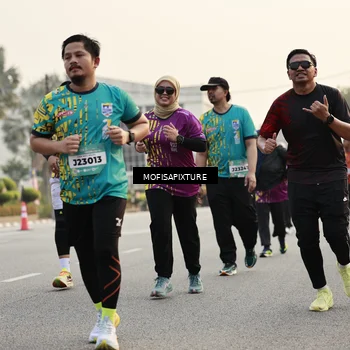 Runner Photo 5903603