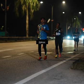 Runner Photo 5903618