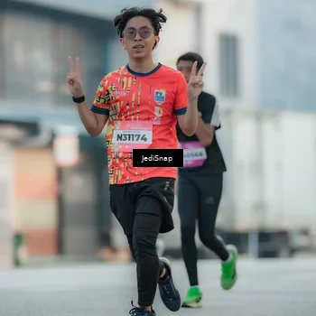 Runner Photo 5903625