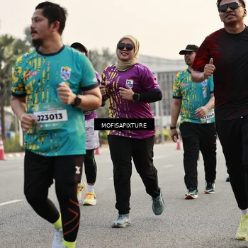 Runner Photo 5903635
