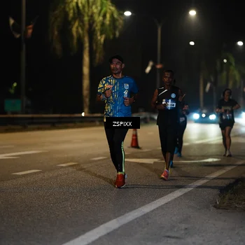 Runner Photo 5903643