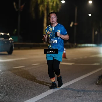 Runner Photo 5903644