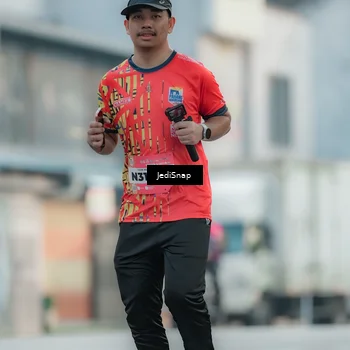 Runner Photo 5903645