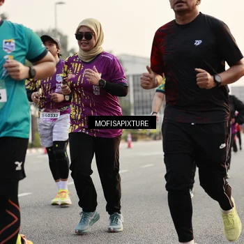 Runner Photo 5903648