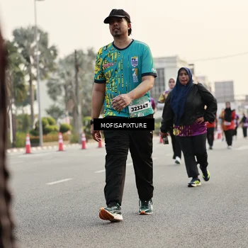 Runner Photo 5903653