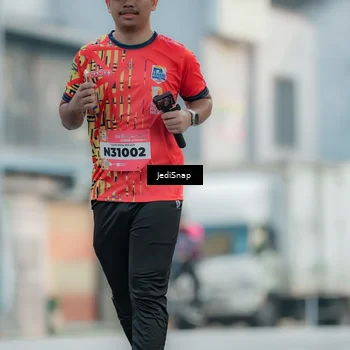 Runner Photo 5903666