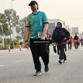 Runner Photo 5903671
