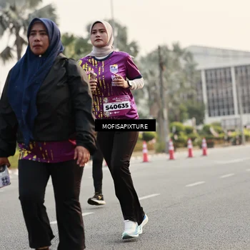 Runner Photo 5903693