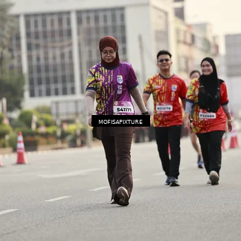Runner Photo 5903709