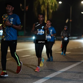 Runner Photo 5903724