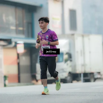 Runner Photo 5903732