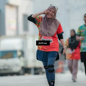 Runner Photo 5903737