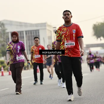 Runner Photo 5903742