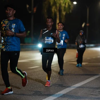 Runner Photo 5903745