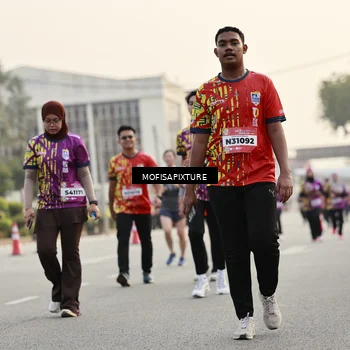 Runner Photo 5903749