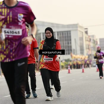 Runner Photo 5903750