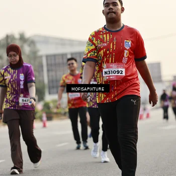 Runner Photo 5903751