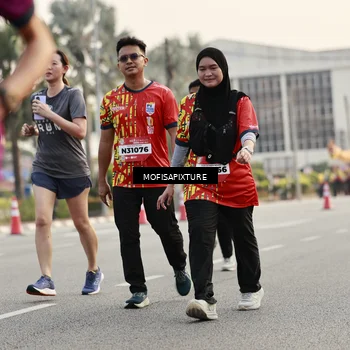 Runner Photo 5903771