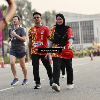 Runner Photo 5903772