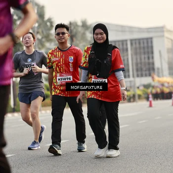Runner Photo 5903776