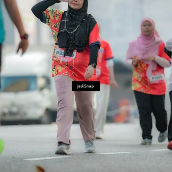 Runner Photo 5903803