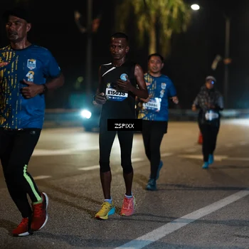 Runner Photo 5903805