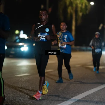 Runner Photo 5903806