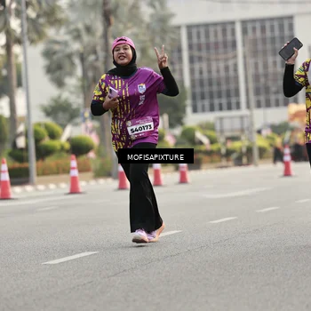 Runner Photo 5903807